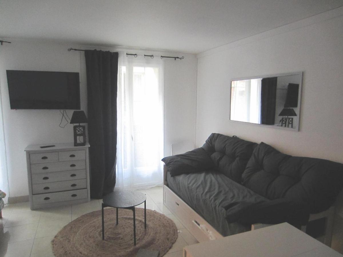 Studio Hyper Centre Avec Terrasse A 1 Rue De La Plage Et2 Apartment Dieppe Exterior photo